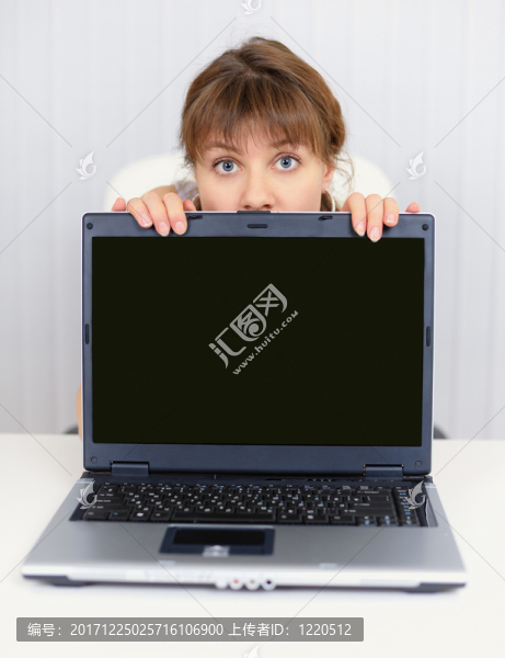 女人