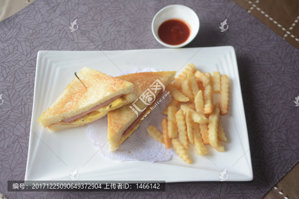 扒式火腿蛋三文治