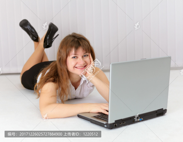 女人