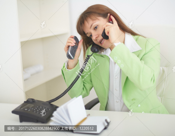 女人