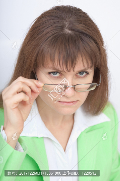 女人
