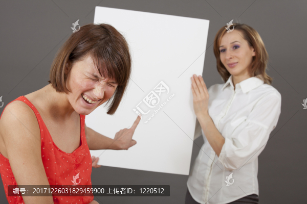 女人