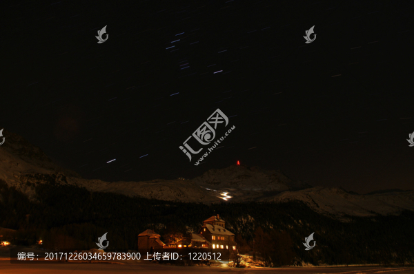 在晚上corvatsch