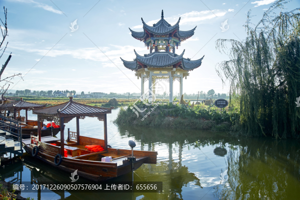 帶亭子的水鄉(xiāng)