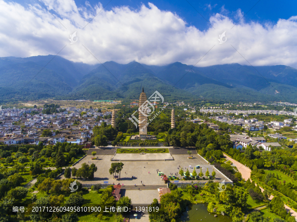 航拍大理崇圣寺三塔文化旅游區(qū)