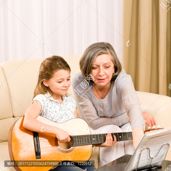 女人