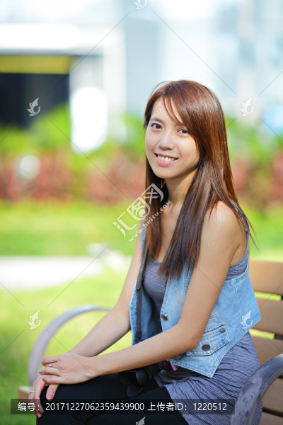 女人