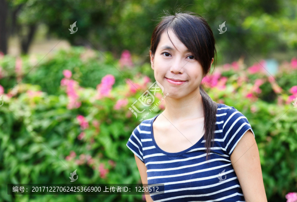 女人