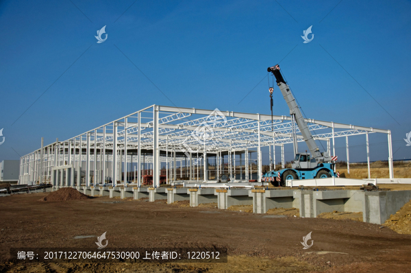 現(xiàn)代倉庫施工現(xiàn)場