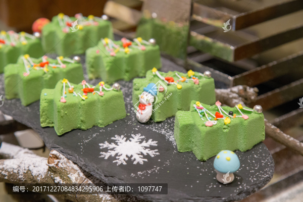圣誕節(jié)蛋糕
