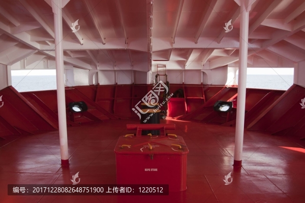 毆打