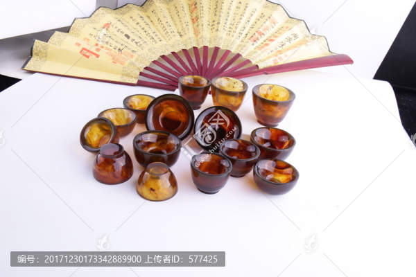 琥珀杯