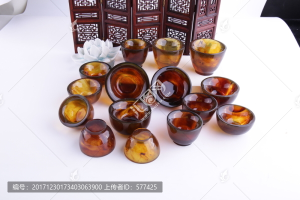 琥珀杯