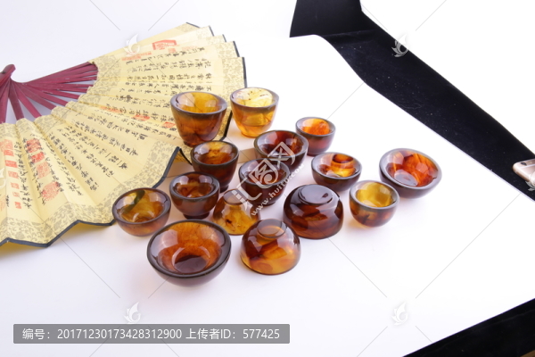 琥珀杯