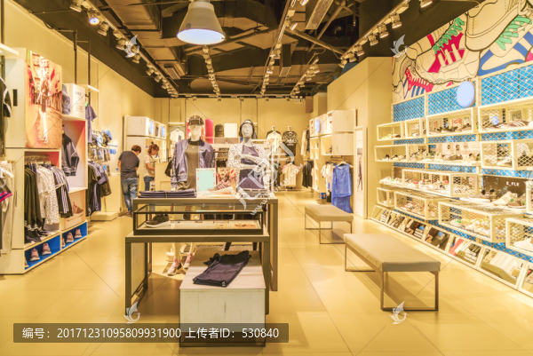 女裝專賣店