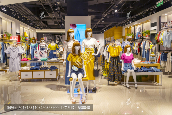 女裝專賣店