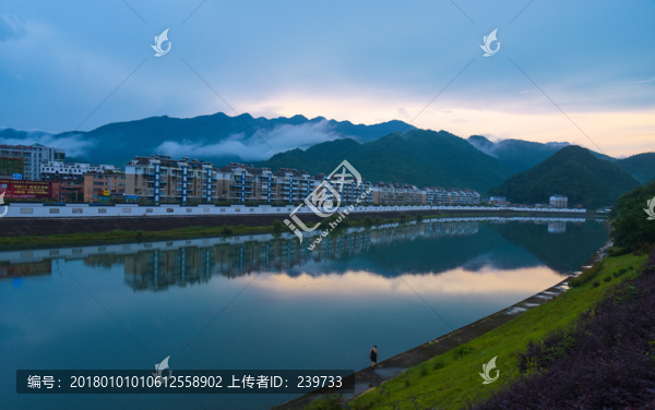 美麗石臺