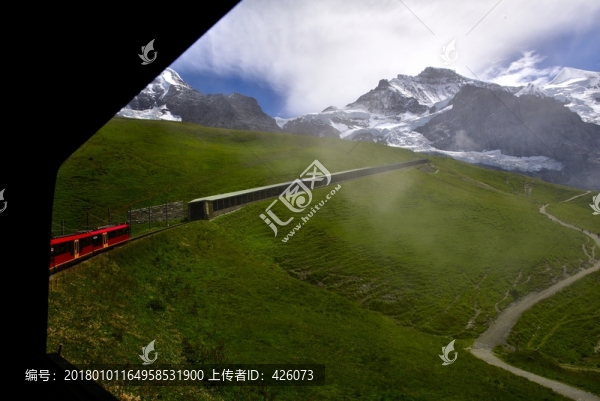 火車開往雪山