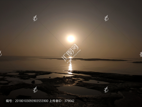 海邊日出
