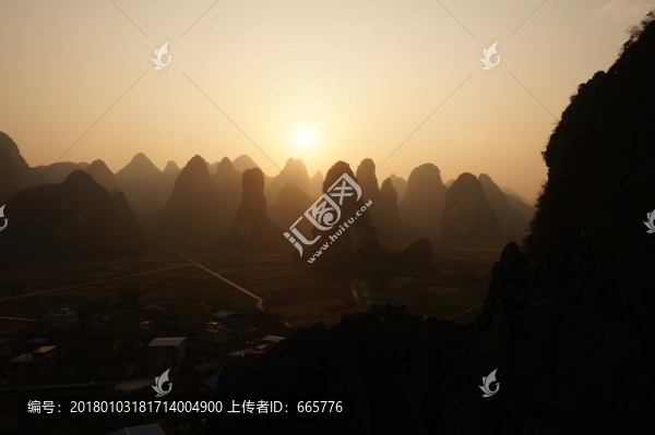 山峰