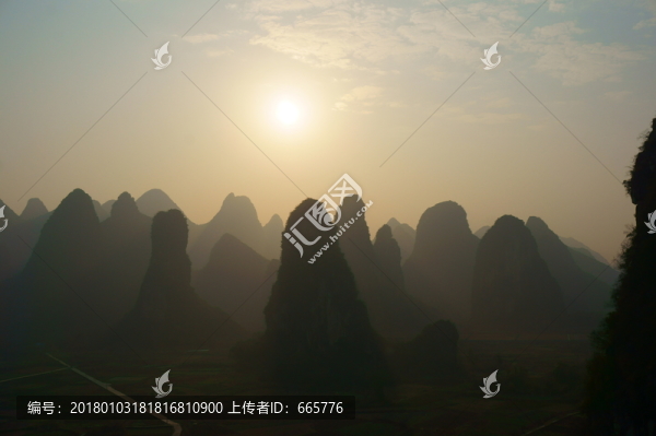 山峰