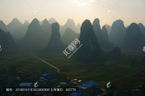 山峰