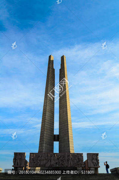 唐山抗震紀(jì)念碑
