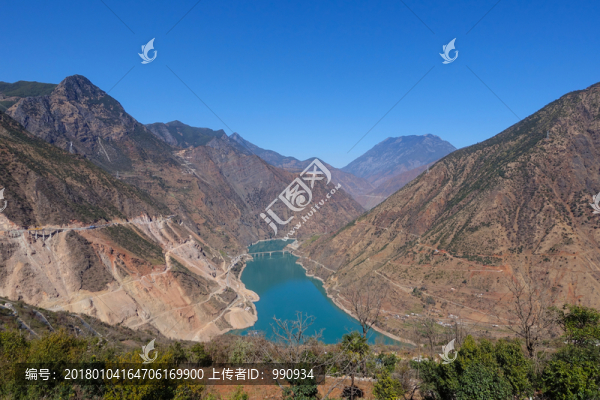 大山