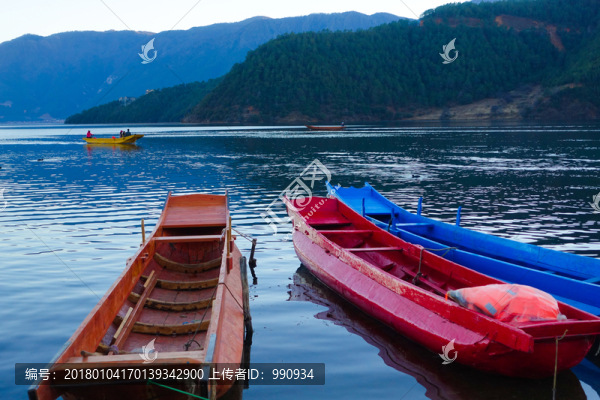 瀘沽湖