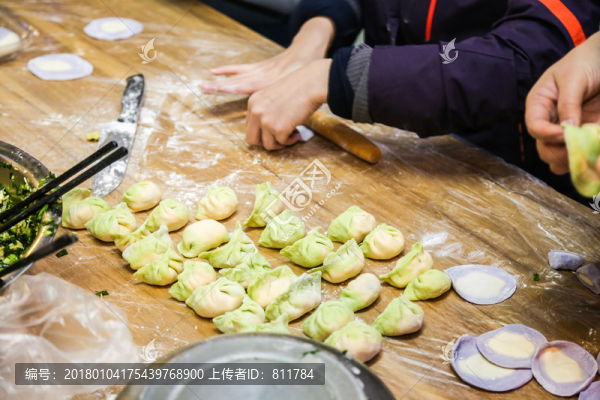 搟餃子皮