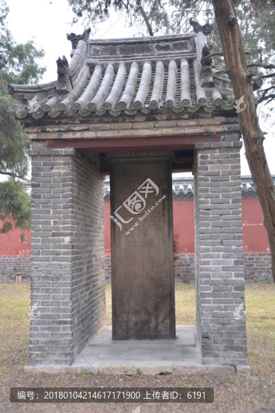 清碑亭