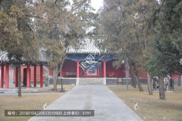 仰圣門