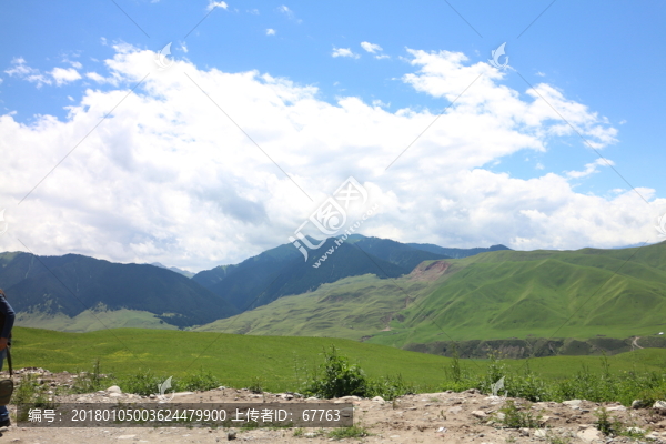 藍(lán)天白云