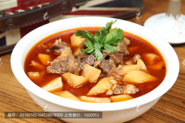 土豆燉牛肉