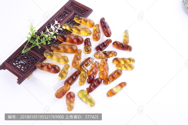 琥珀豆子