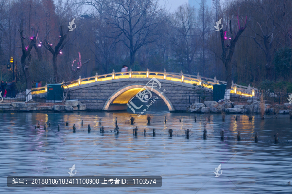 大明湖