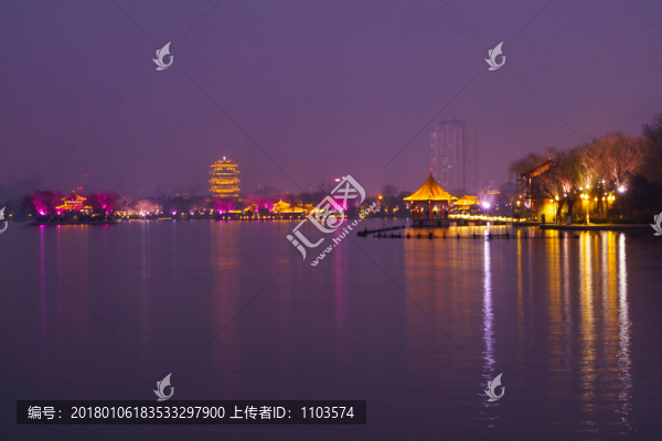 大明湖