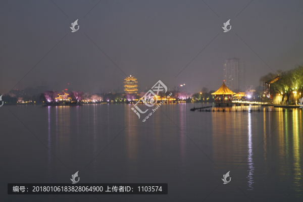 大明湖