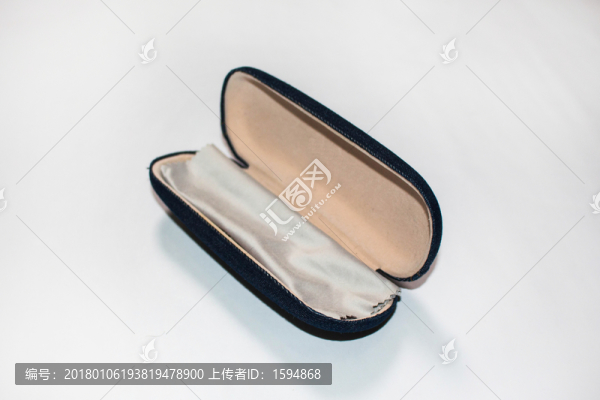 眼鏡盒