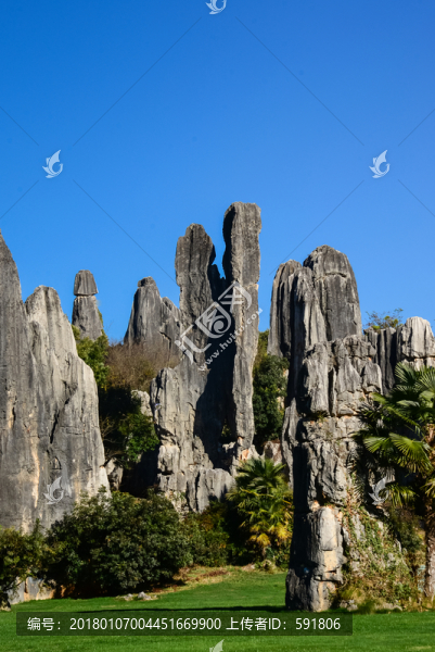 云南石林景點(diǎn)情人柱