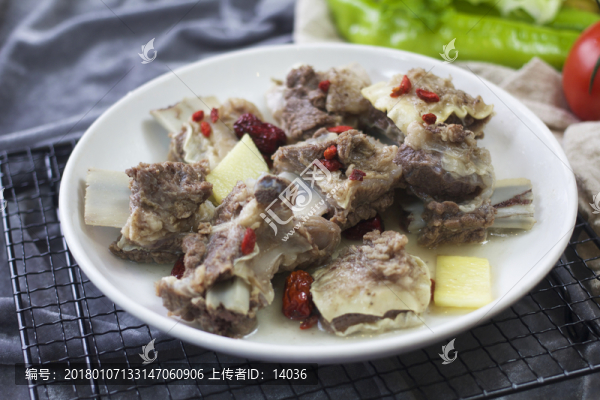 清蒸小黃牛排