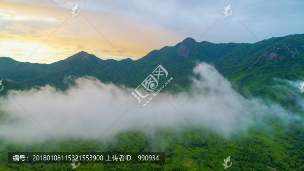 云霧,望夫山