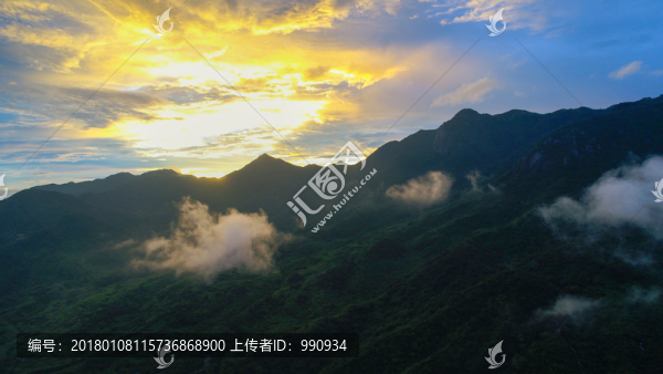 雨后景色,綠色,高山