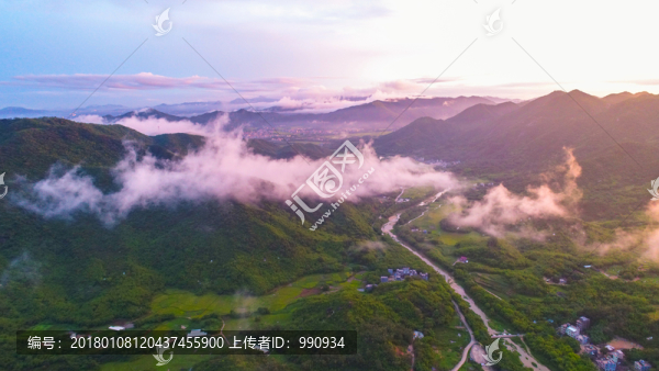 雨后云霧