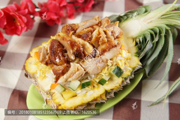 鹵肉菠蘿飯