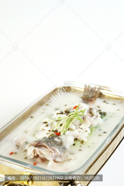 蒸鱸魚