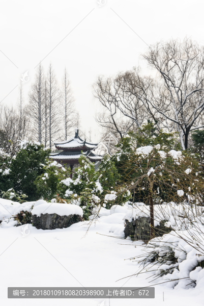 明孝陵景區(qū)雪景
