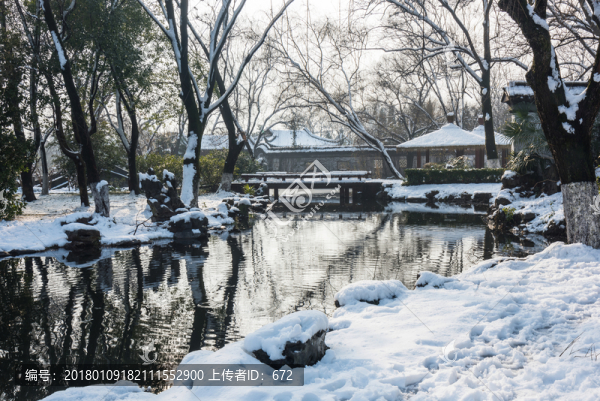 明孝陵景區(qū)雪景