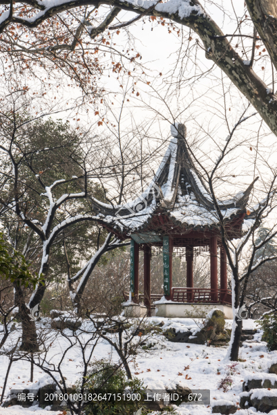 明孝陵景區(qū)雪景