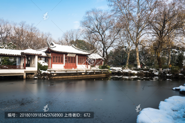 明孝陵景區(qū)雪景